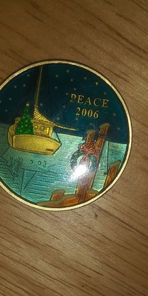 2006 .999 1 OZ. FINE SILVER PEACE MEDALLION