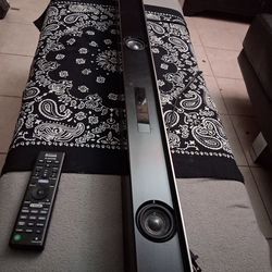 Sony sound bar. With remote and its in good condition!