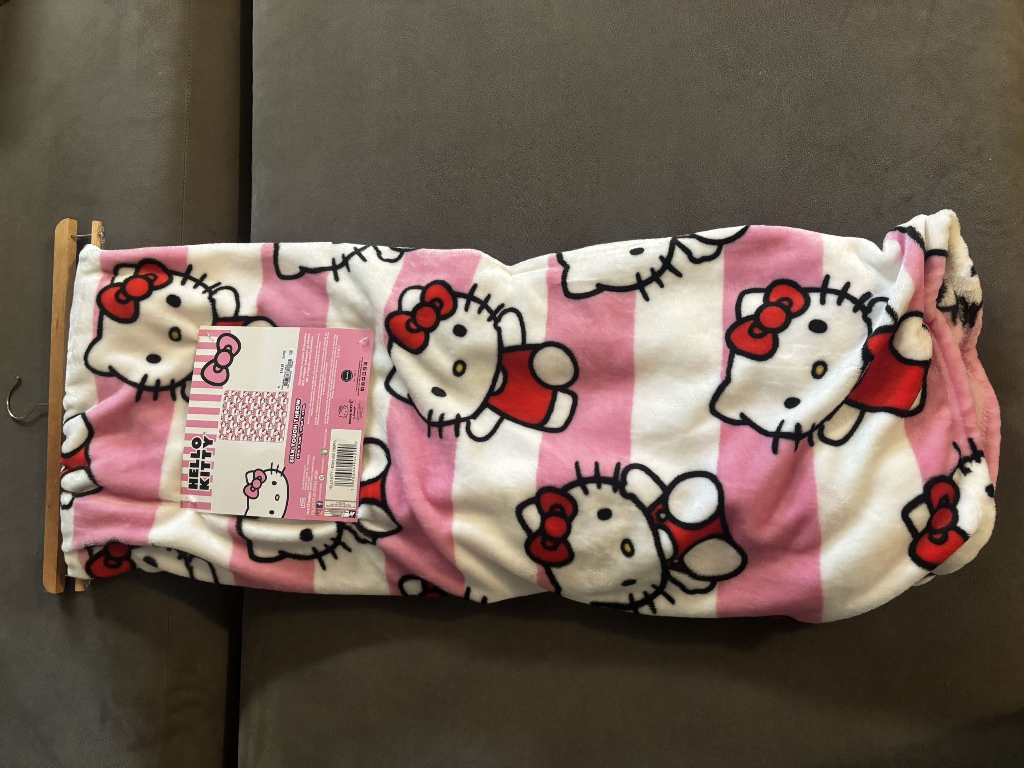 Hello Kitty Blanket