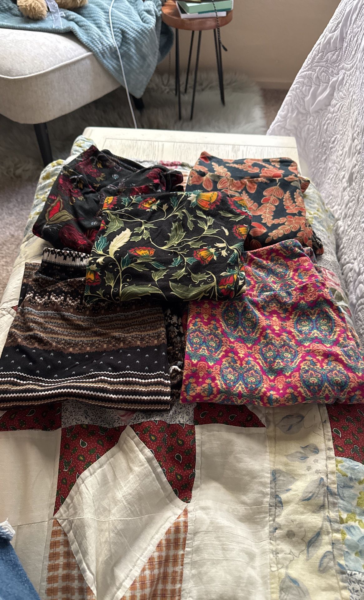LulaRoe Woman’s Leggings