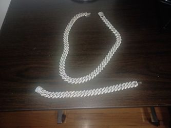 Iced TITANIUM 20 Inch Chain With Matching Bracelet 