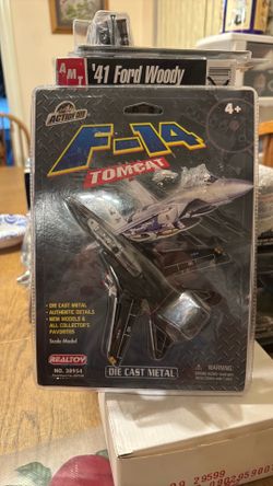 Real toy F-14 tomcat die cast metal by action city
