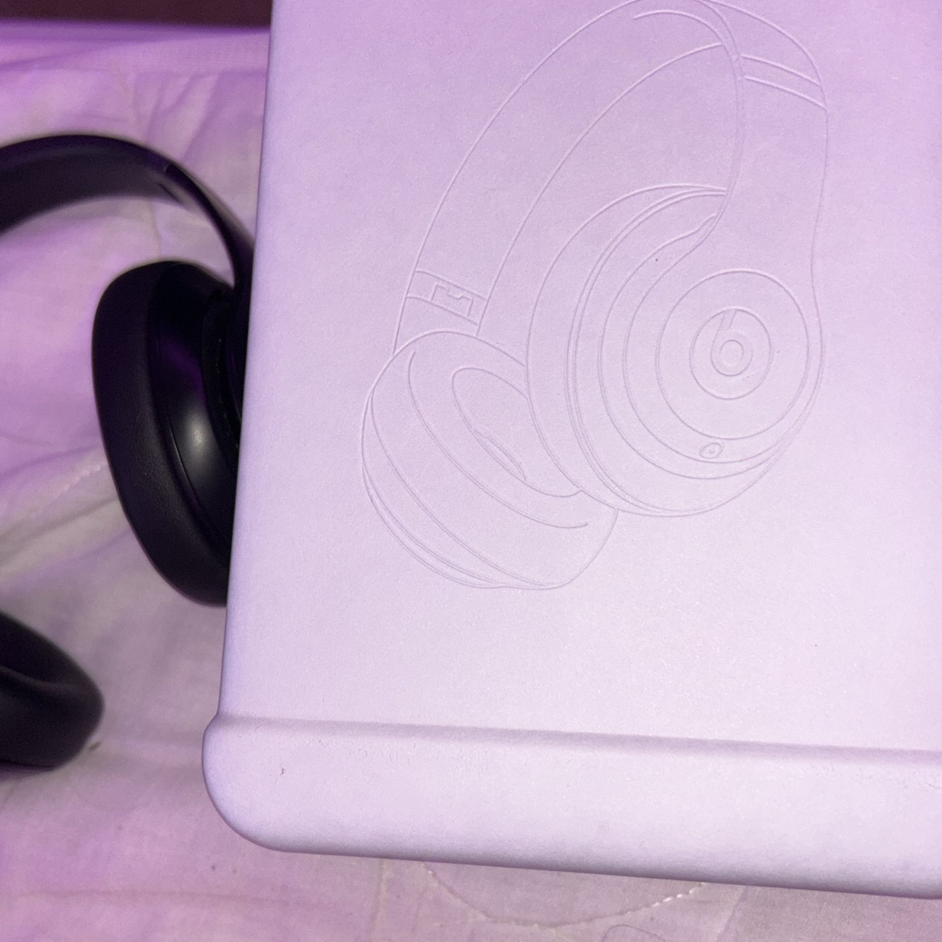 Beats Studio Pro