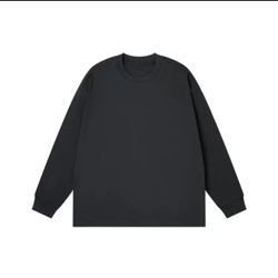 New kids tracksuit set – sweatshirt + jogger pants. Unisex style – suitable for both boys and girls.  ▫️ Size: 110 (runs small) 👉 Fits more like 100–