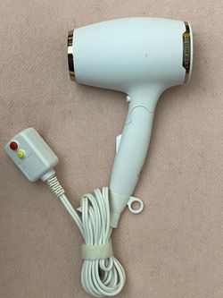 Kristin Ess Hair Dryer.