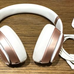 Beats Solo Headphones – Rose Gold & White – Great Condition