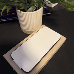 Iphone 15 pro  (128 gb)