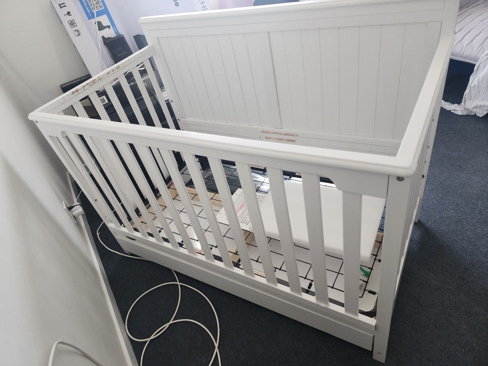 Graco Crib