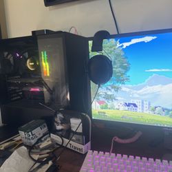 Gaming PC With Windows 11 w/ Asus Gaming Monitor