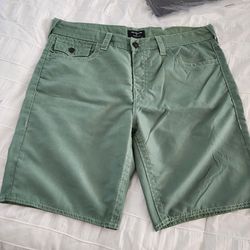 True religion board shorts size 36
