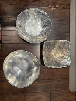 3 steel bowls