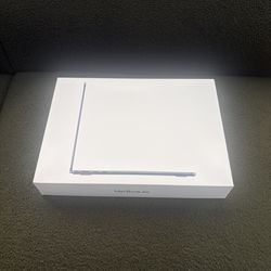 13 inch MacBook Air m5 16gb Itb blue NEW APPLE