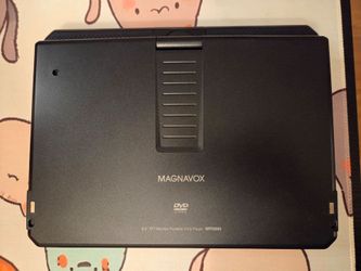 Magnavox MPD885 Portable DVD Player (8.5") with Charger and Battery
