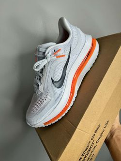 Nike Zoom Pegasus Sz 9 Men & 10.5 Women 