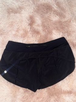 Lululemon Speed Up shorts