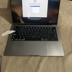 MacBook 14” M1 Pro Chip 2021