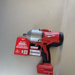 Milwaukee M18 18-Volt Lithium-lon Brushless 1/2 in. High Torque Impact Wrench with Friction Ring (Tool Only 