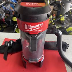 M18 FUEL 18-Volt  1 Gal.  3-in-1 Backpack Vacuum 