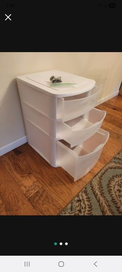 Sterilite Storage Bins with Wheels