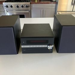 CD Player Stereo System w/ Bluetooth - Pioneer X-CM56 - Like New!