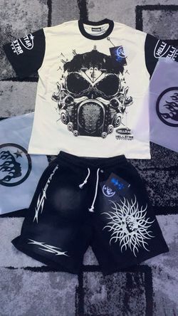 Hellstar T-Shirt and Shorts Set designer