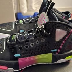 Way of Wade Shadow 4 size 10 basketball shoes