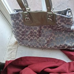 Authentic Coach Purse Blue Shoulder Or Wrist Purse