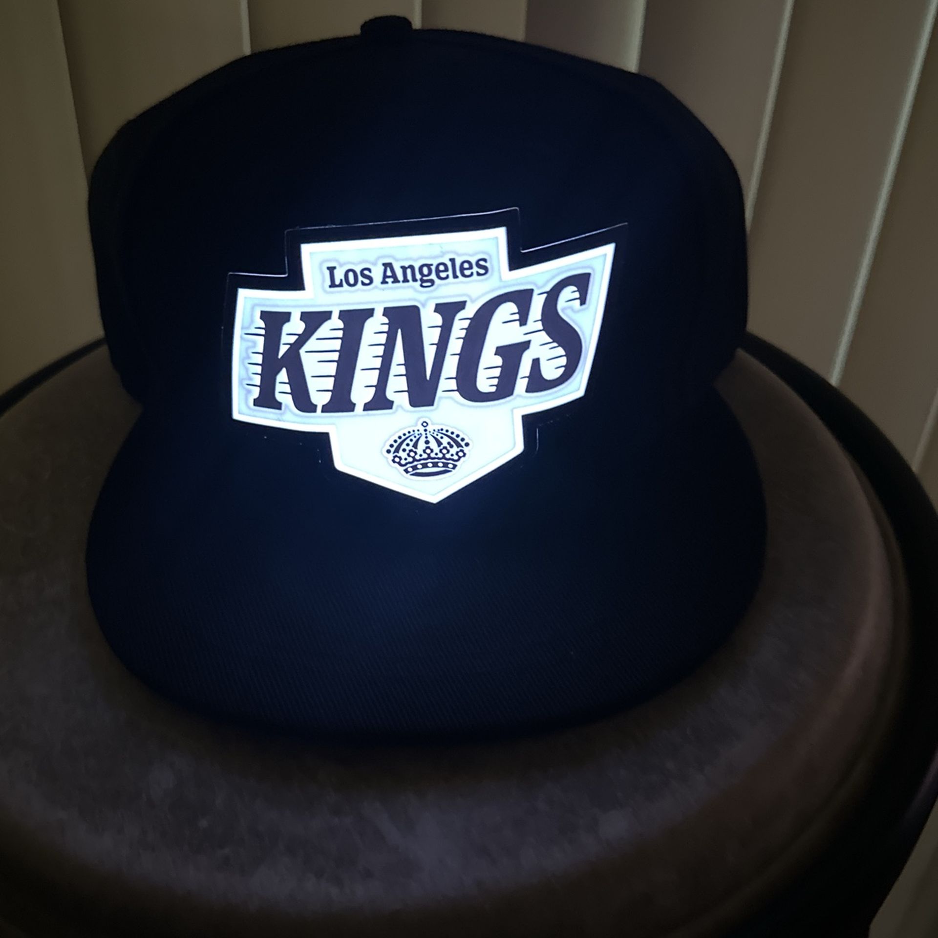 LA Kings Light 💡 Up Hat