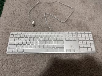 Aluminum Apple Keyboard Great Condition