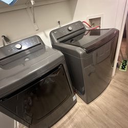 LG Electric Washer and Dryer