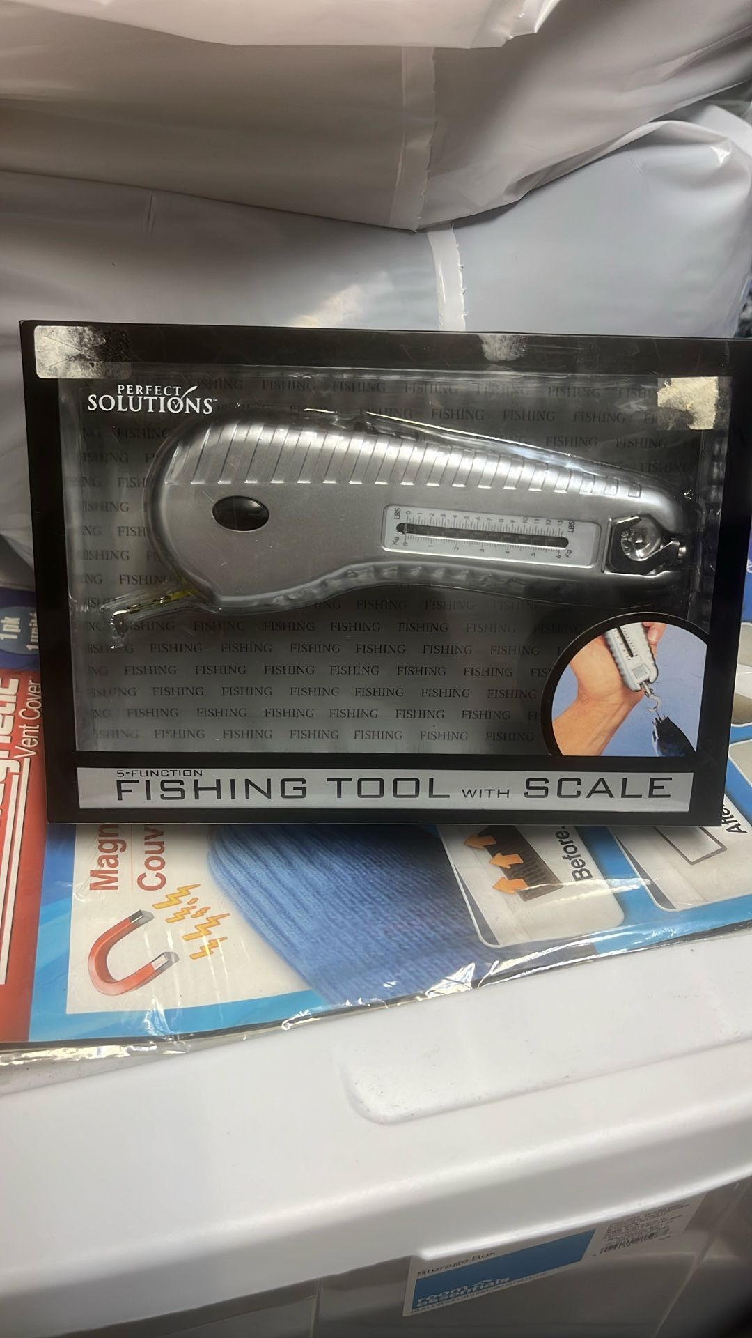 Fishing Tool With Scale