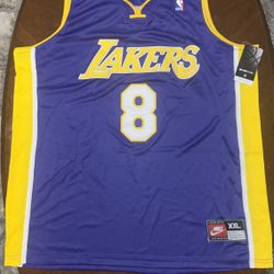 KOBE BRYANT #8 2XL