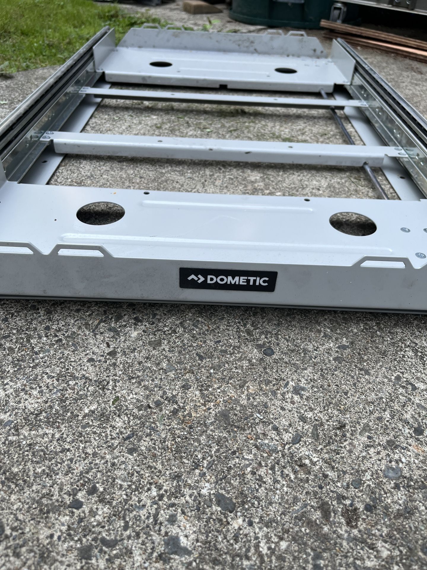 Dometic Cooler Slide Tray