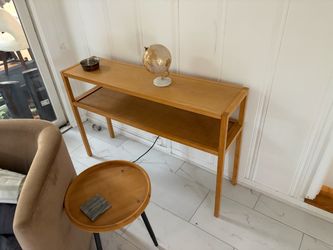 Console table