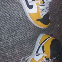 Jordan 1 High Og Yellow 