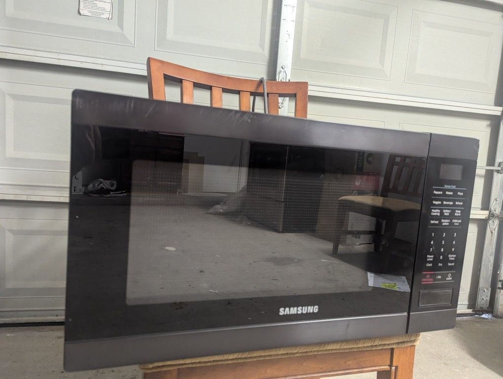 Samsung Microwave Brand New