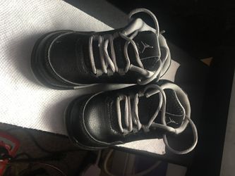 TENIS JORDAN