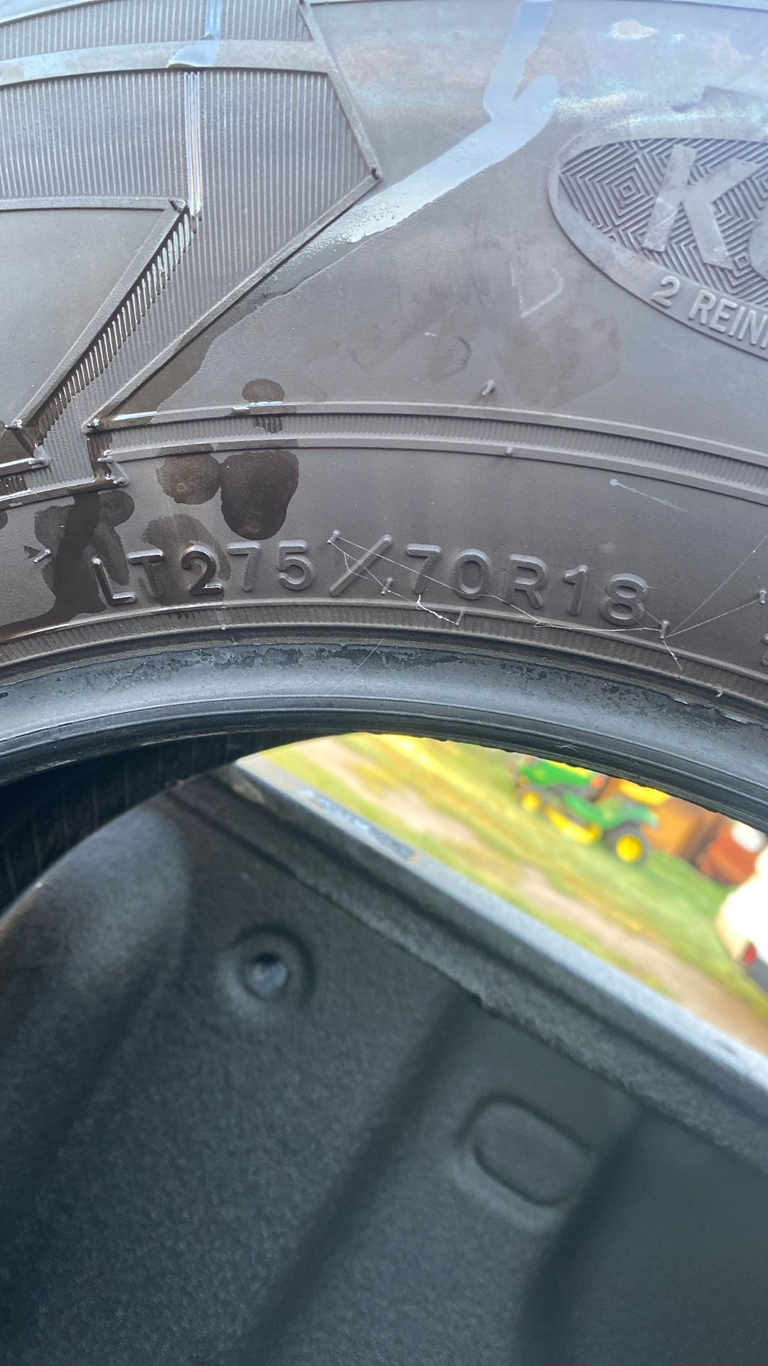 275 70 R18 Goodyear wrangler tire