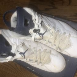 Midnight Navy Retro Jordan 6s