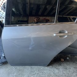 Infiniti G37 Doors
