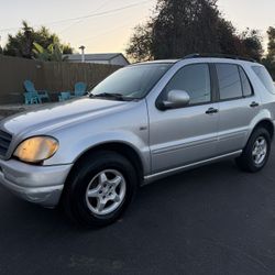 2000 MERCEDES BENZ ML320