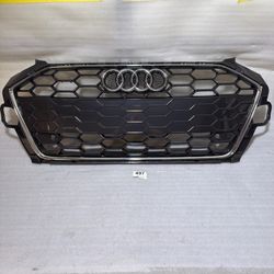 🌟2020-2024 AUDI A4 S-LINE S4 FRONT RADIATOR GRILLE GRILL EMBLEM W/ PDC HOLE OEM