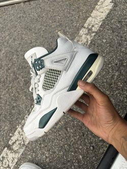 Jordan 4