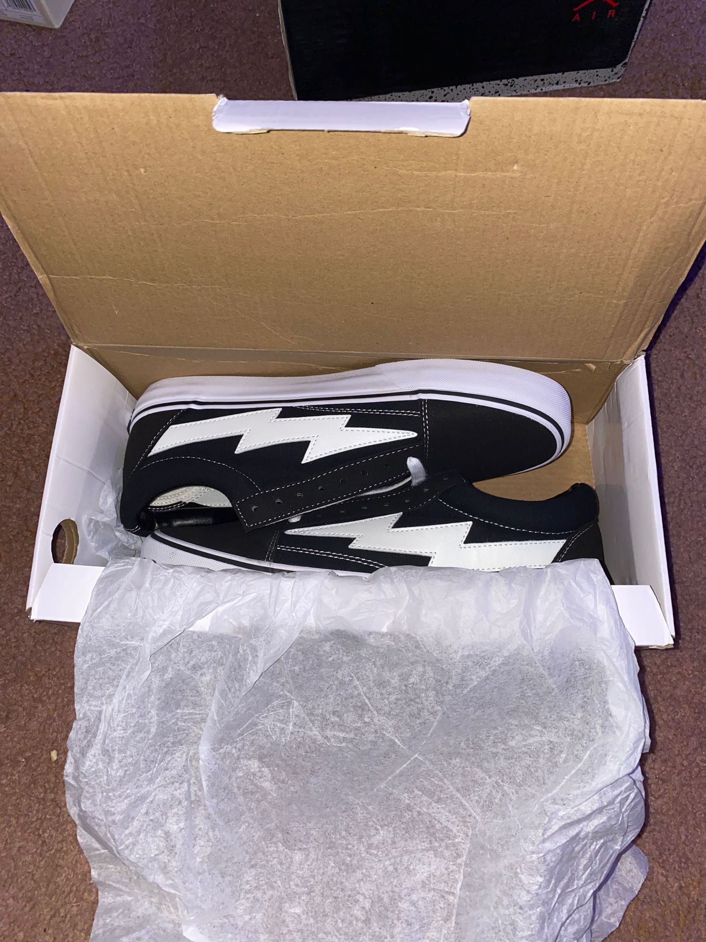 Revenge X Storms size 10