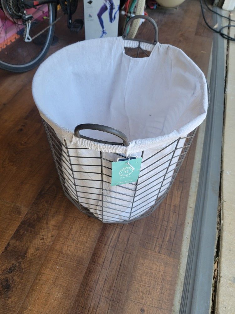 Martha Stewart Home Metal Wire Laundry Hamper