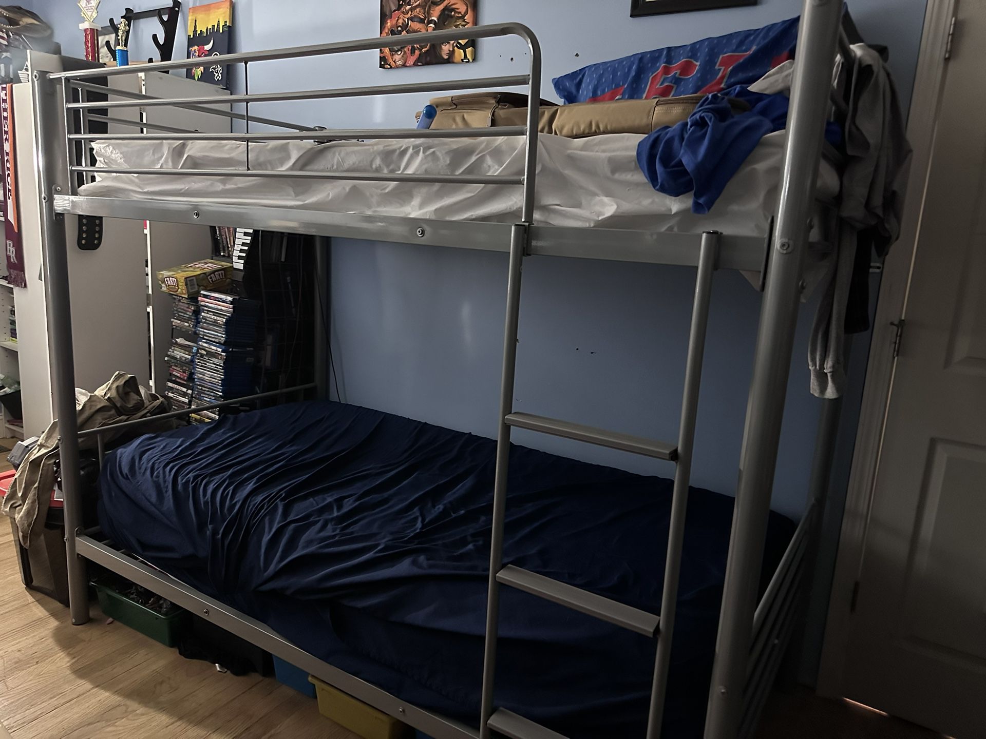 Twin Double Bunk Bed