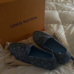 Louis Vuitton Loafers  9.5