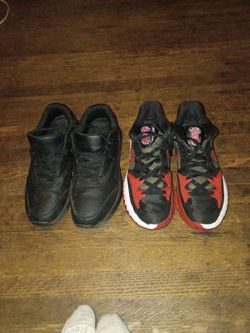 Men's shoes size 9 red is Nike black is ozair  size 9  10 $  for noth