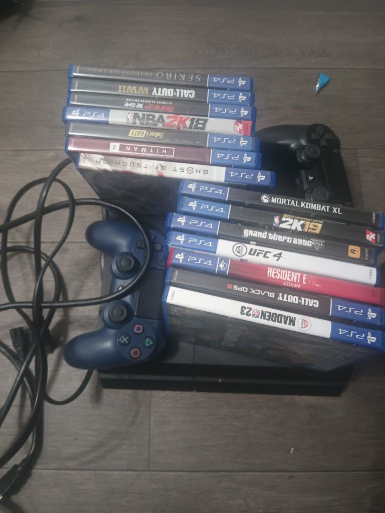 PS4 With Games And 2 Controllers