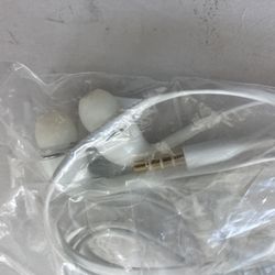 New Headset, Earbud Headphones. Preowned & in the original package. Model:EO-HS330